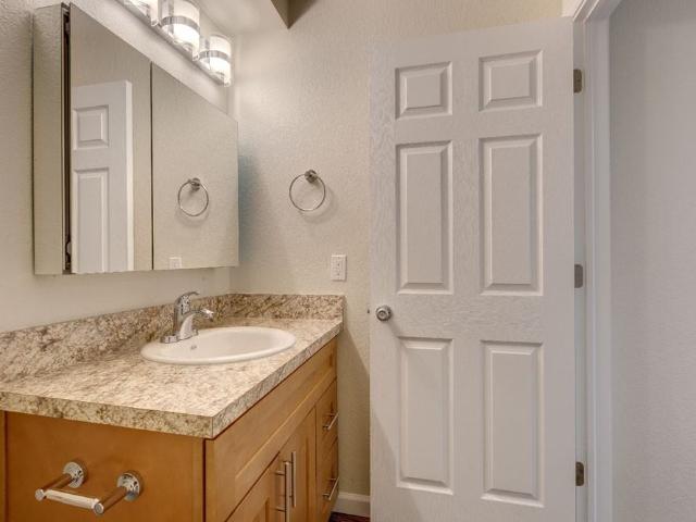 Apartment for rent in Edmonds, Washington