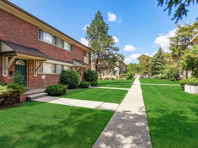 Apartment for rent in Royal Oak, Michigan