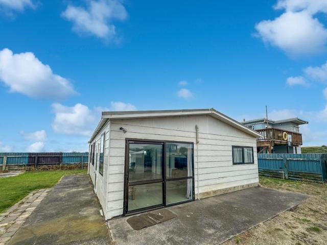 House for rent in Waiinu Beach, South Taranaki District