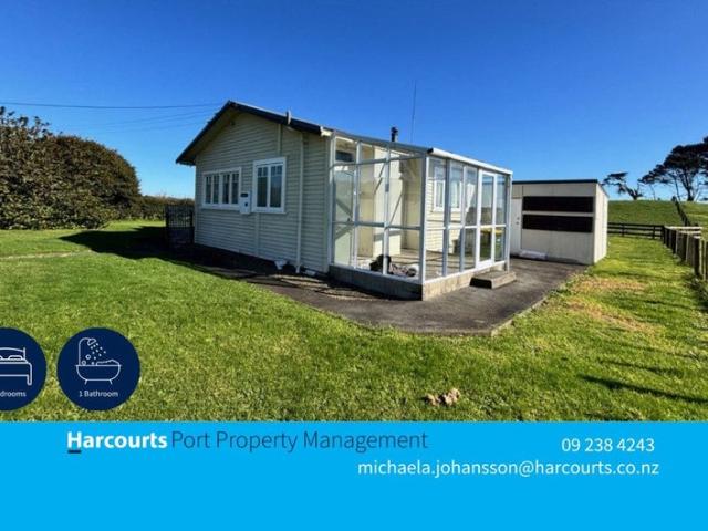 House for rent in Awhitu