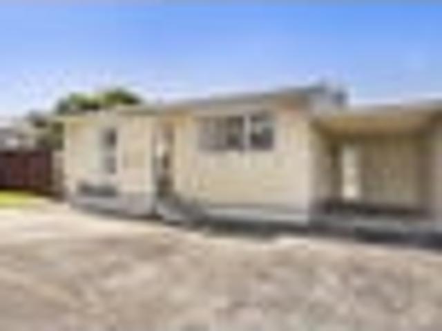 House for rent in Awhitu, Oroua County