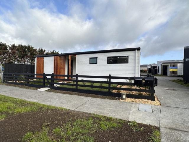 House for rent in Awhitu, Oroua County
