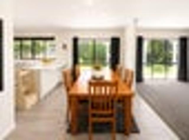 House for rent in Awhitu