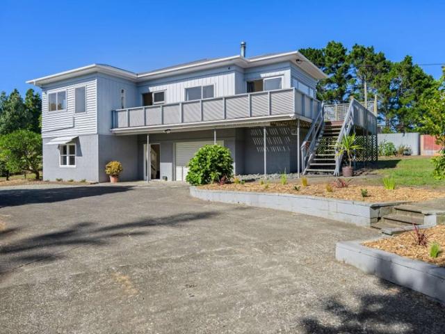 House for rent in Awhitu