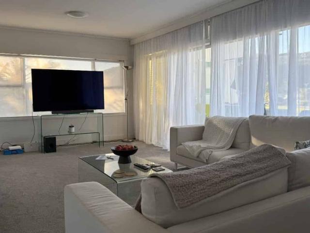 Apartment for rent in Whangaparaoa