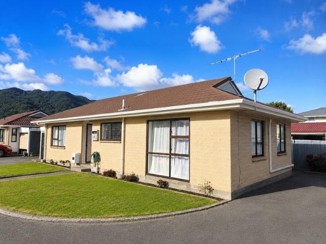 House for rent in Days Bay, Wellington