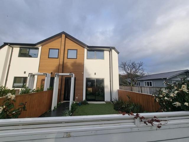 House for rent in Days Bay, Wellington