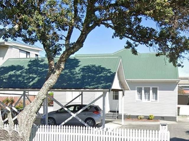 House for rent in Days Bay, Wellington