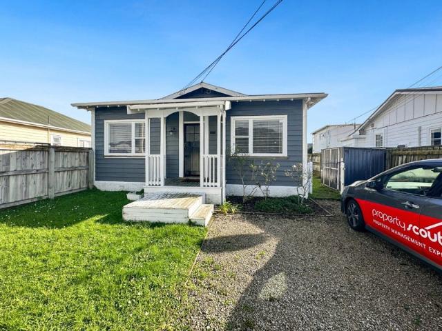 House for rent in Days Bay, Wellington