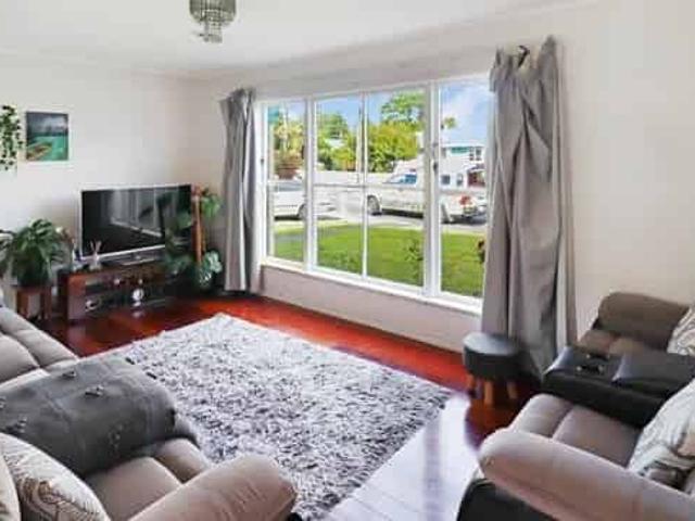 Townhouse for rent in Days Bay, Wellington