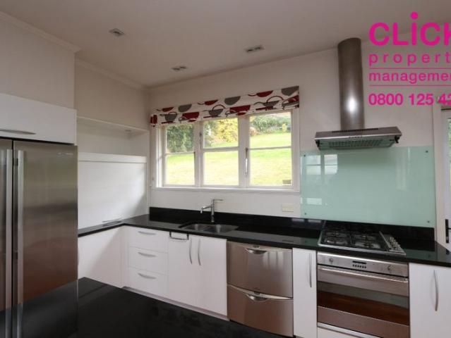 House for rent in Otakou