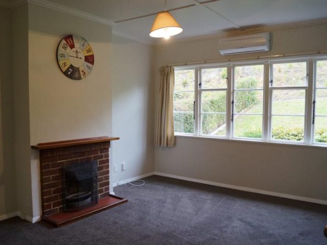 House for rent in Otakou
