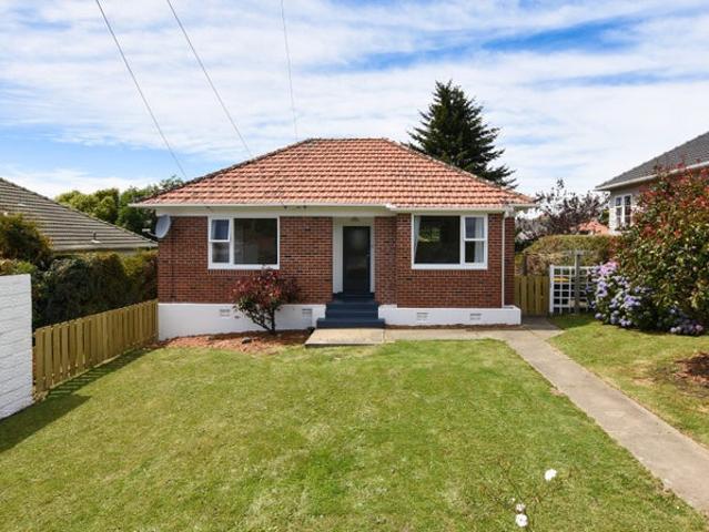 House for rent in Otakou