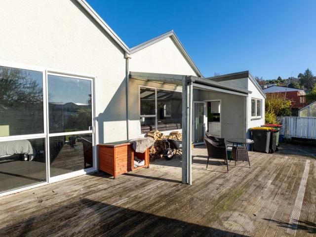 House for rent in Otakou