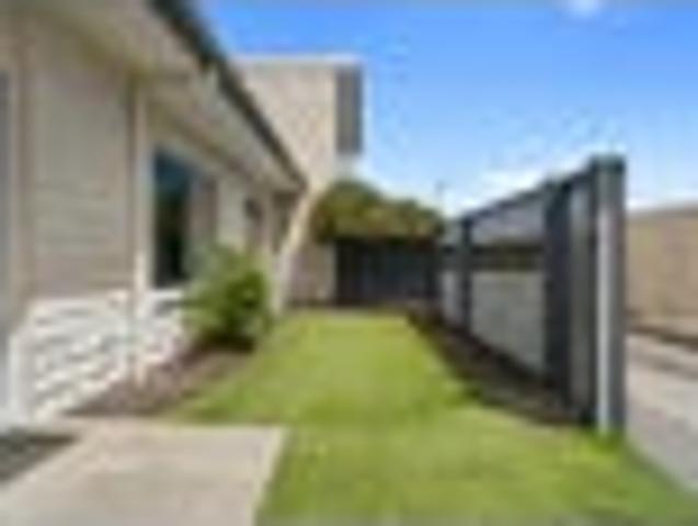 Apartment for rent in Cable Bay, Nelson Bays