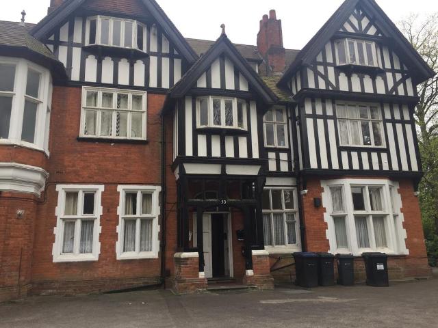 Apartment for rent in Wake Green, Birmingham