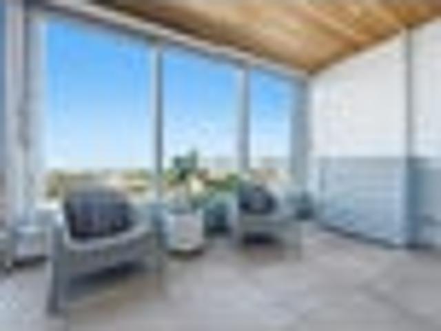 Apartment for sale in Grafton, Oroua County