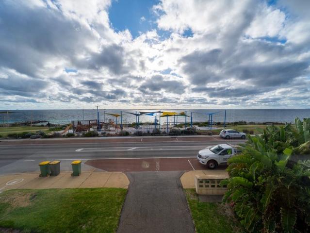 Apartment for rent in Curtin, Perth