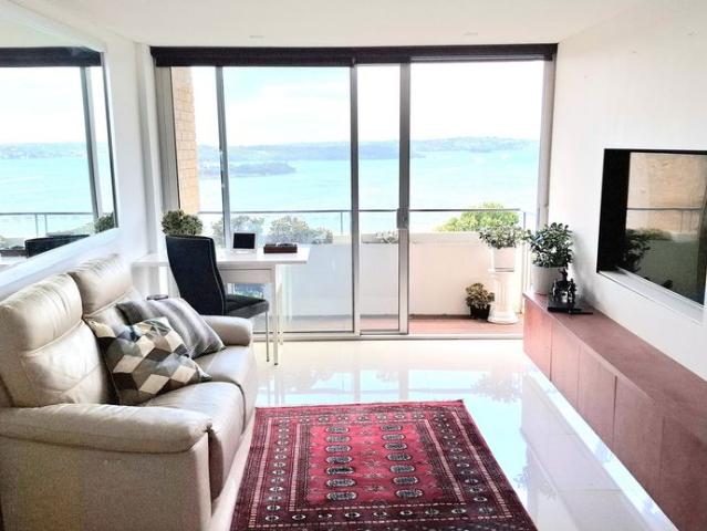 Apartment for rent in Lower North Shore, Sydney
