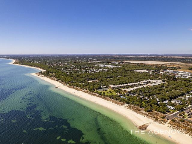 Apartment for sale in Broadwater, Western Australia