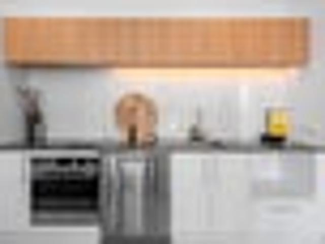 Apartment for sale in Heathcote, Canterbury