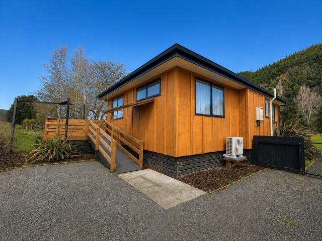 House for rent in Tasman