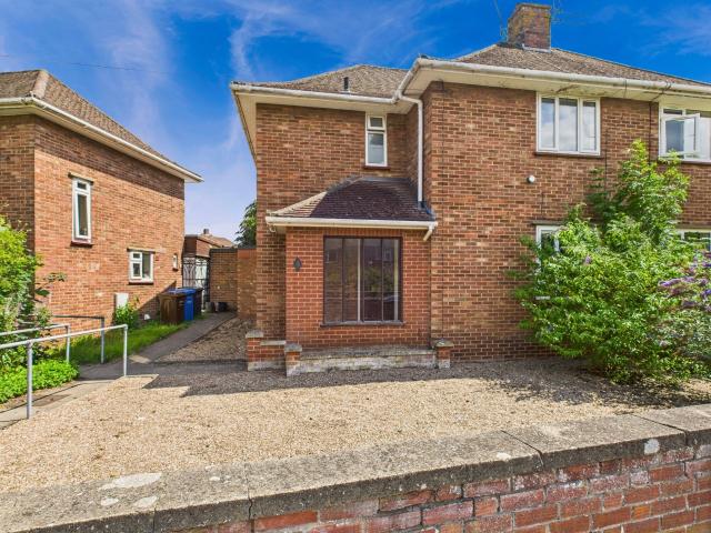 House for rent in North Earlham, East Bank