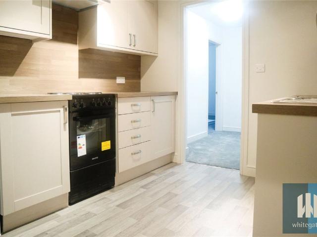Apartment for rent in Almondbury, West Yorkshire