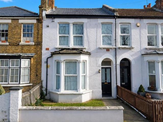Apartment for rent in South Tottenham, Greater London