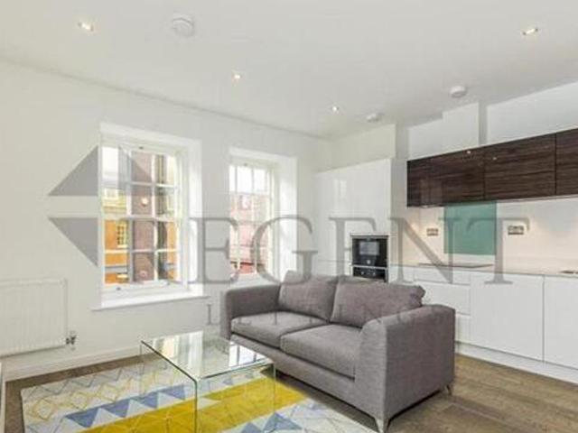 House for sale in Deepcut, Surrey
