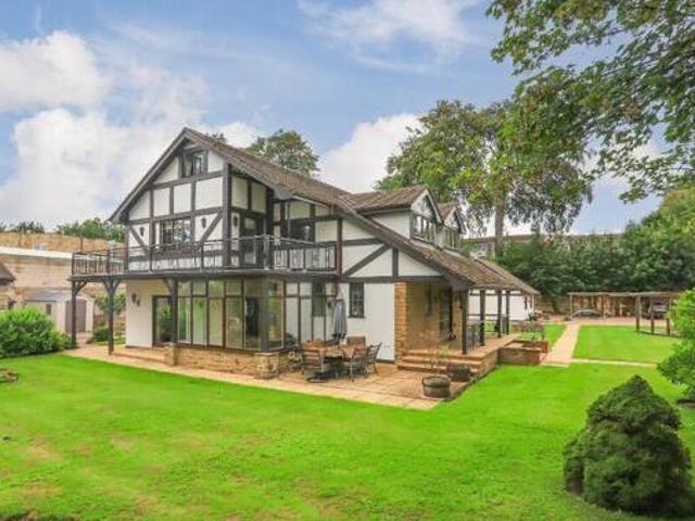 House for sale in Pontefract, West Yorkshire