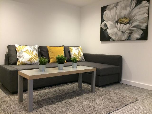 Apartment for rent in Pinders Heath, West Yorkshire