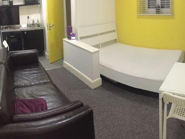 Studio for rent in Eastmoor, Wakefield