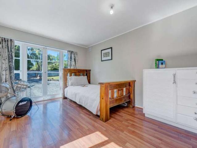 House for rent in Beachlands