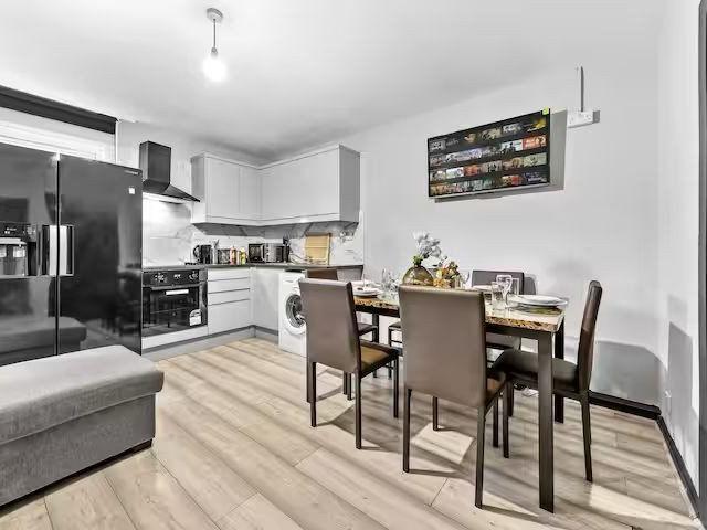 Apartment for rent in Kingsbury, Greater London