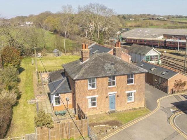 House for sale in Fordham Heath