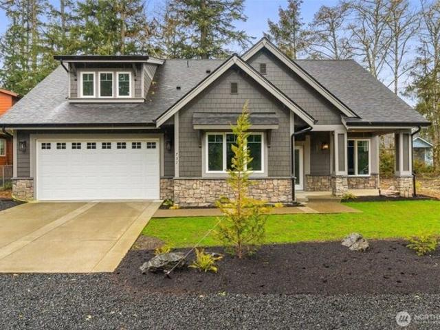 House for sale in Ocean Shores