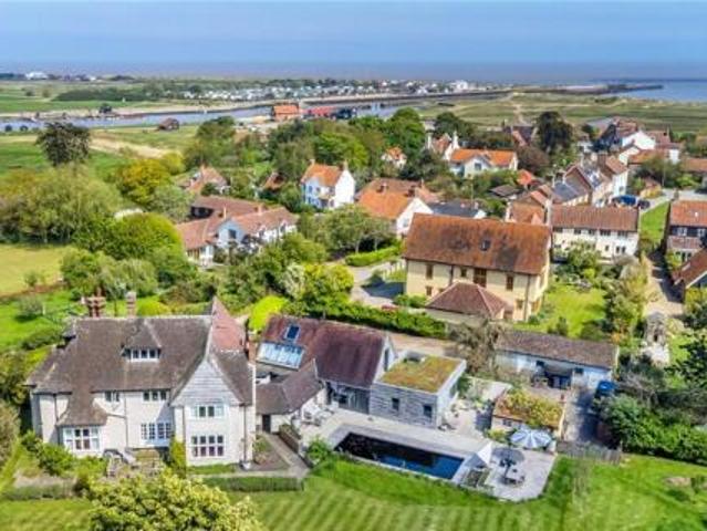 House for sale in Eastbridge, Suffolk