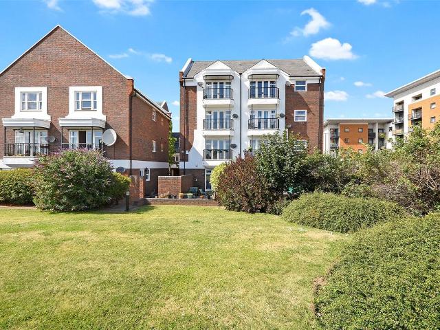 House for rent in North Woolwich, Greater London