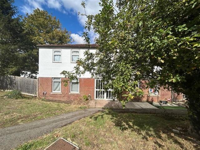 Apartment for rent in Southdown, St Albans
