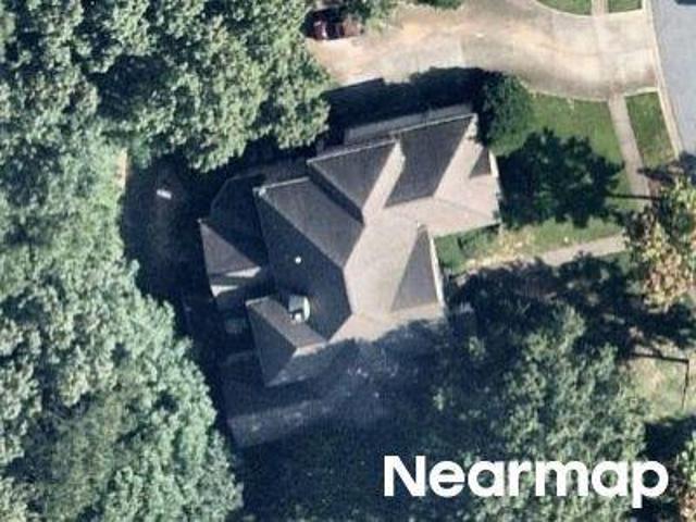 House for sale in Red Oak, Georgia