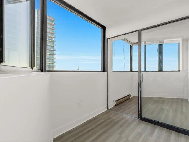 Apartment for rent in Clarkson, Mississauga