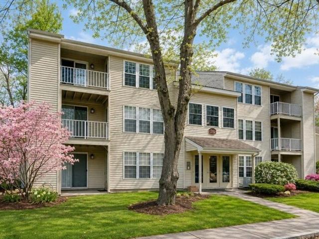 Condo for sale in Natick, Massachusetts