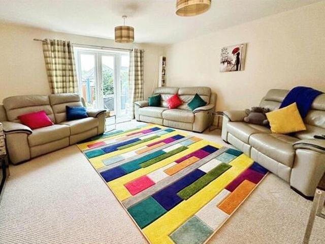 House for sale in Spring Vale, Hampshire