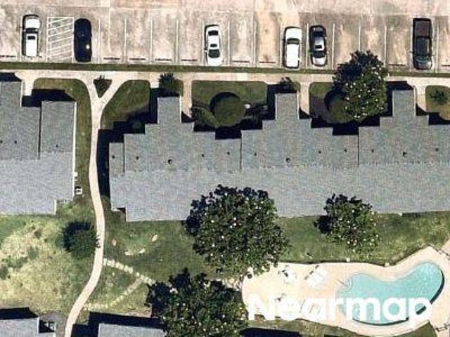 Condo for sale in Montgomery