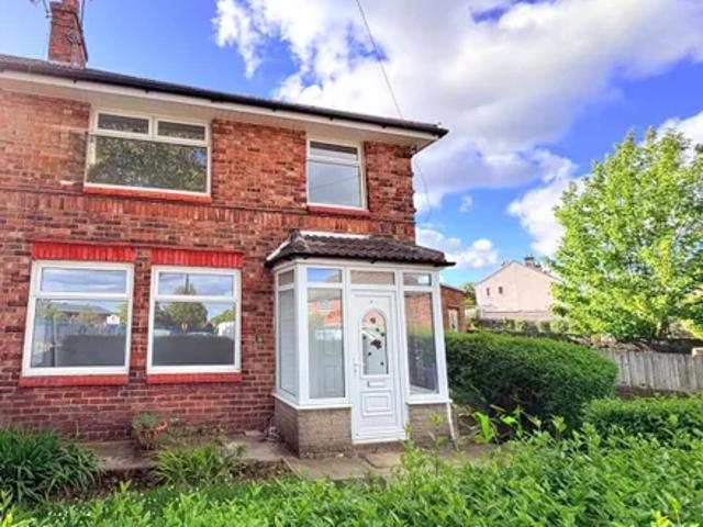 House for rent in Olive Mount, Calderstones