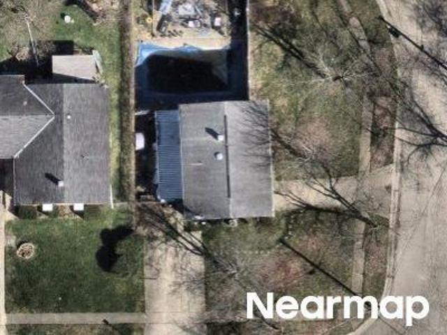 House for sale in Roselawn, Ohio