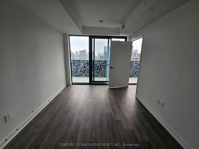 Apartment for rent in Toronto Centre, Toronto