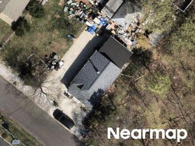 House for sale in Kendall Park, New Jersey