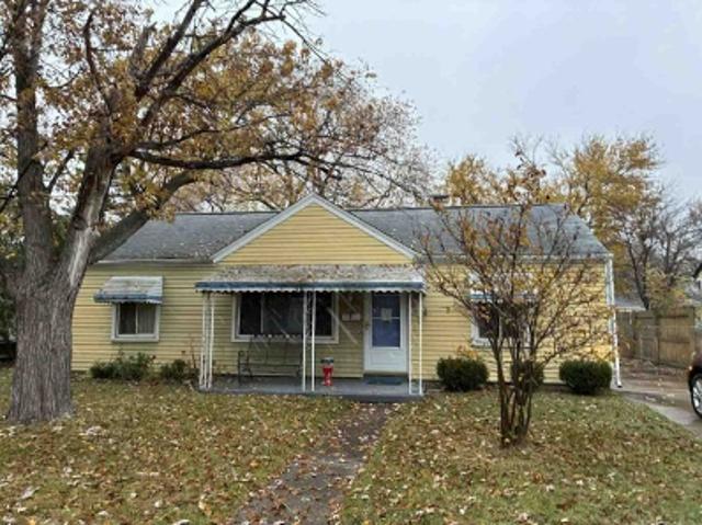 House for sale in Roseville, Michigan